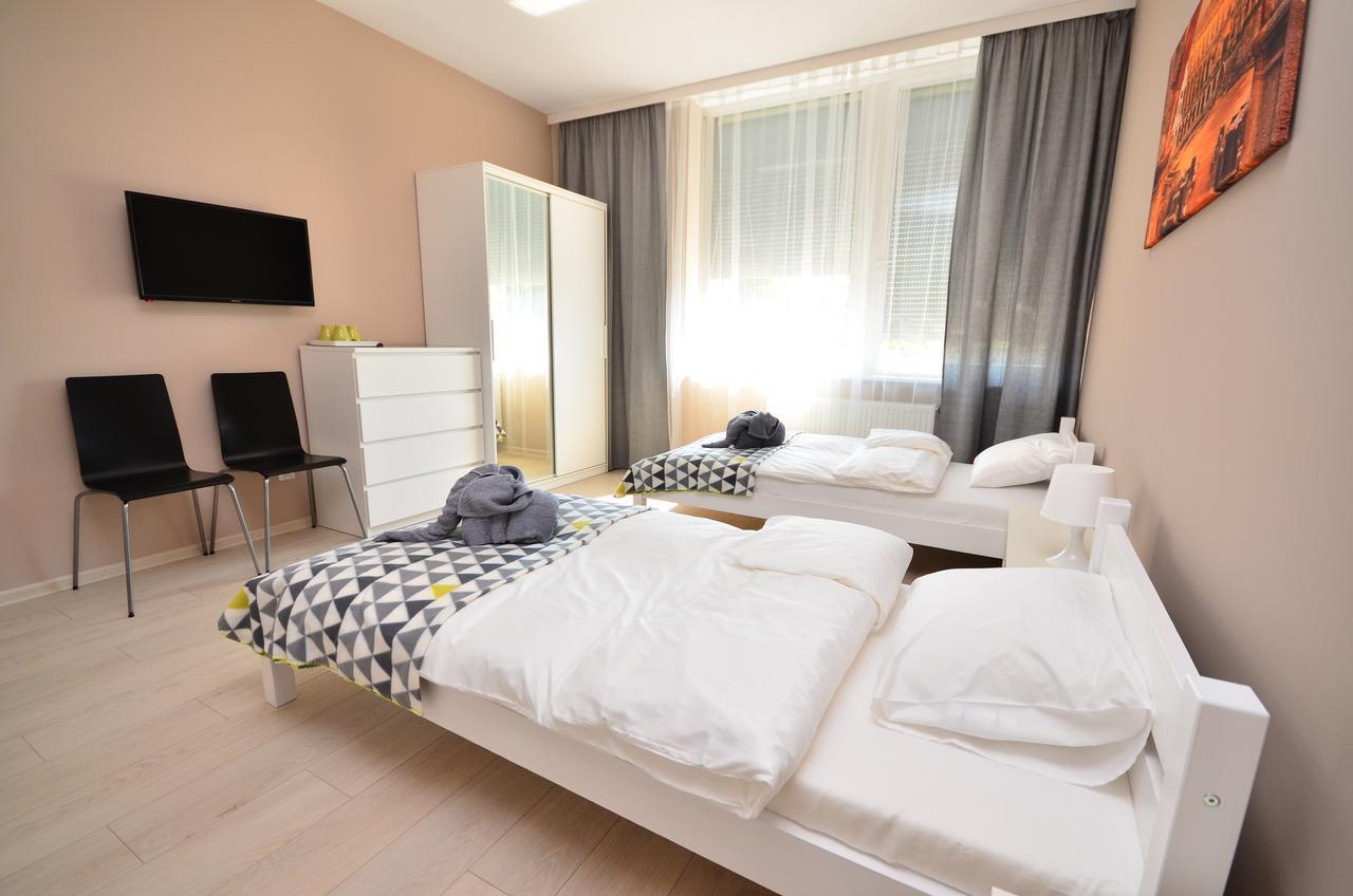 G'Hostel Deszczno Εξωτερικό φωτογραφία